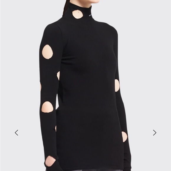 Prada black high neck Openwork-Sleeve Viscose Sweater with zipper in the back - Picture 3 of 6